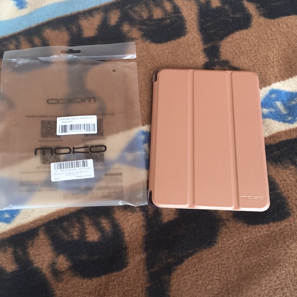 Moko iPod mini 1,2 or 3 rose gold case